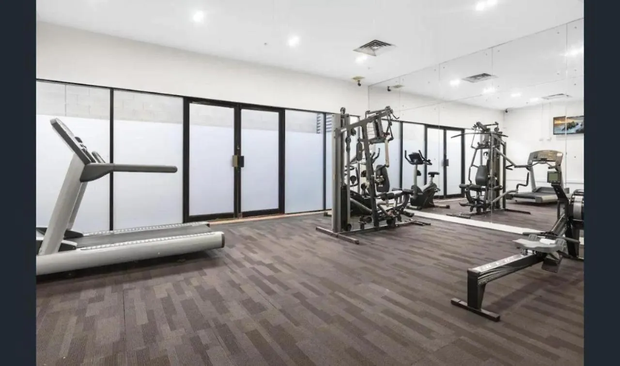 호텔 Deluxe Twin Studio In Surfers Paradise - Coasthm 골드코스트